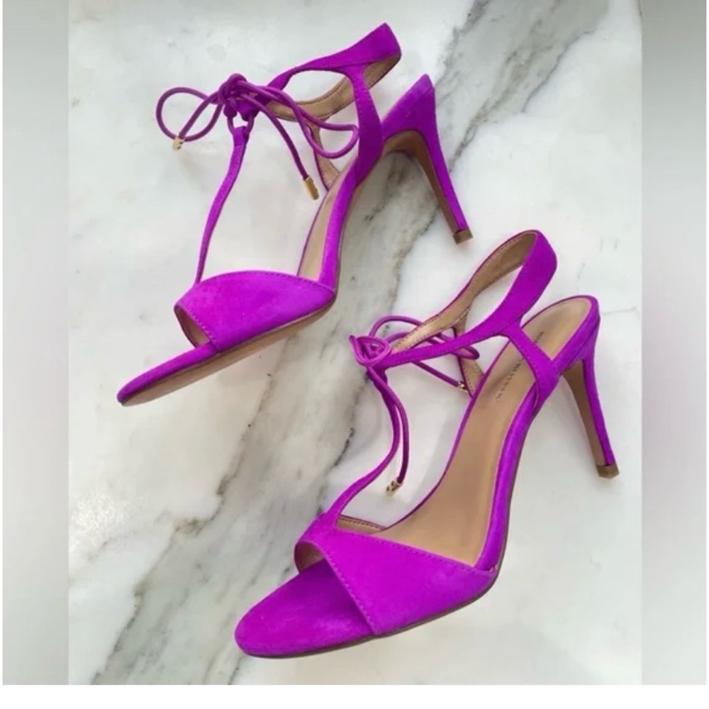 Banana Republic Strappy Suede Fuschia Heels size 8